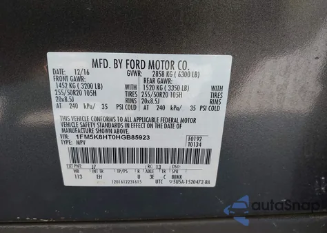 2017 Ford Explorer Platinum z USA, uszkodzony, nr VIN 1FM5K8HT0HGB85923